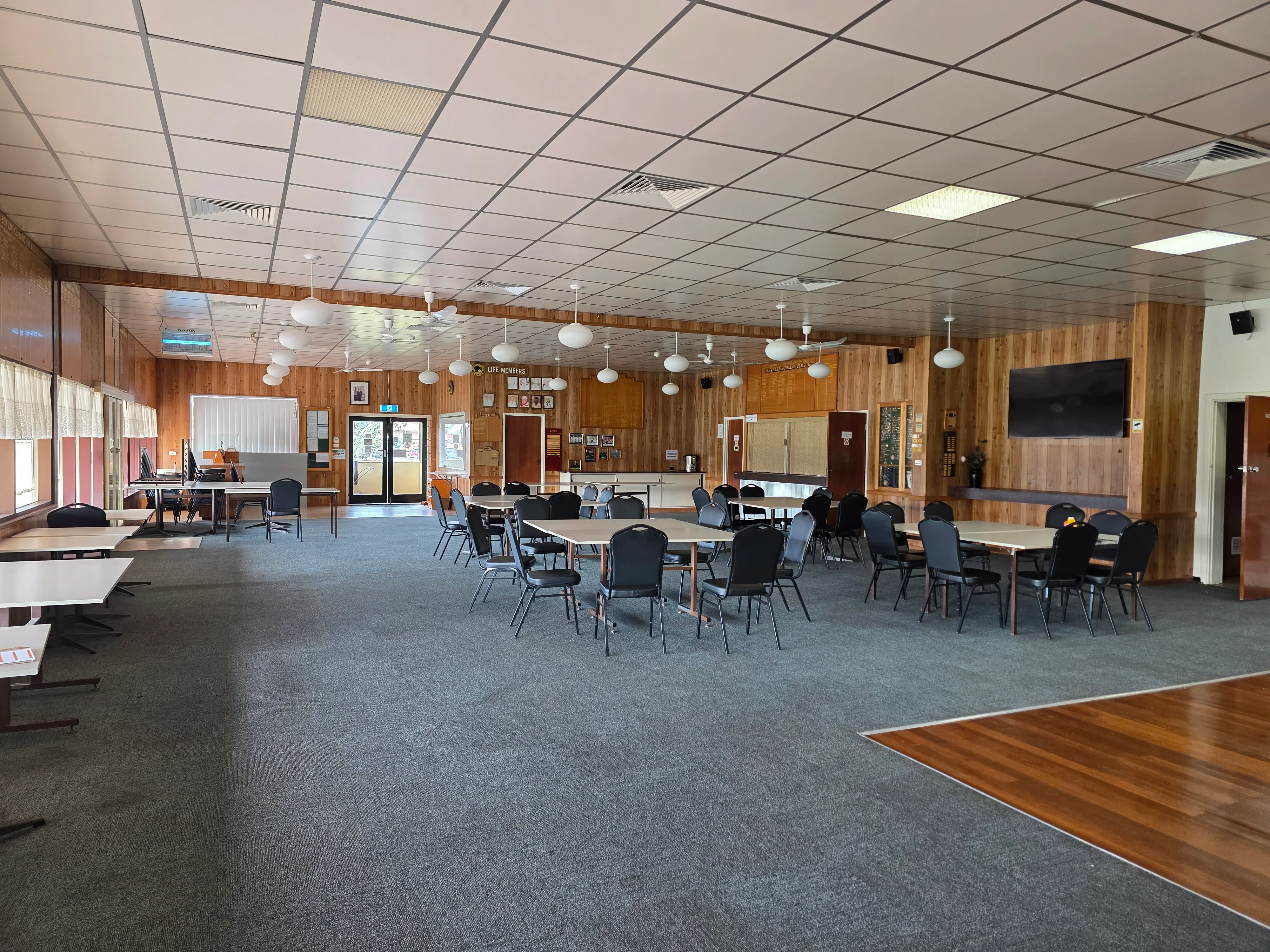 Clubrooms at Whyalla Bowling Club